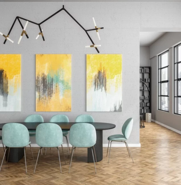 immobilie444637-moderner-essbereich-mit-tisch-stuehlen-und-wandbildern-g